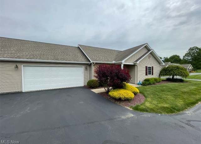 Property at 170 Sandy Ct #11, New Middletown, OH 44442, 2 beds, 2 baths