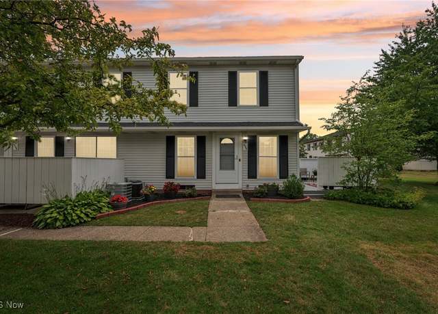 Property at 17363 Independence Ct Unit 12-C, Brook Park, OH 44142, 2 beds, 1.5 baths
