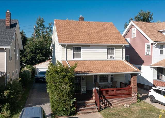 Property at 3257 Cedarbrook Rd, Cleveland Heights, OH 44118, 3 beds, 1.5 baths