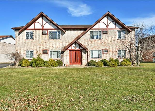 Property at 106 Carter Cir, Boardman, OH 44512, 8 beds, 4 baths