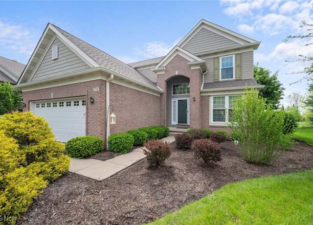Property at 758 Sandlewood Dr, Chagrin Falls, OH 44023, 3 beds, 3.5 baths