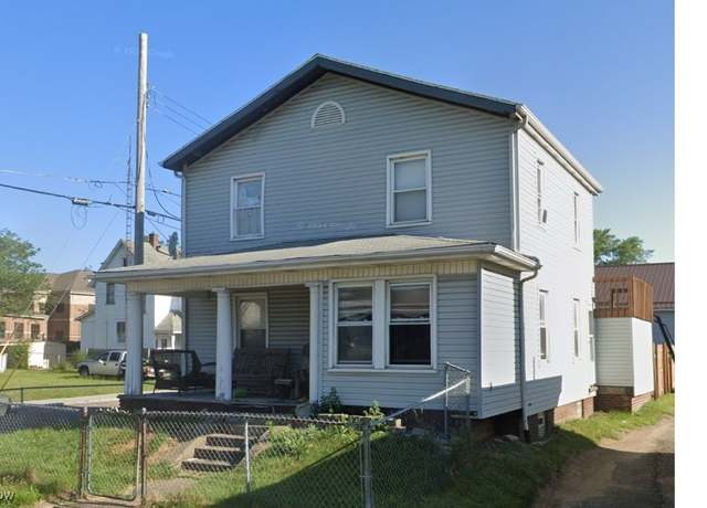Property at 2511 4th St NW, Canton, OH 44708, 2 beds, 2 baths