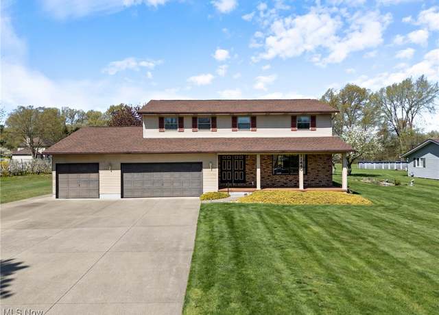 Property at 11440 N Durkee Rd, Grafton, OH 44044, 4 beds, 3.5 baths