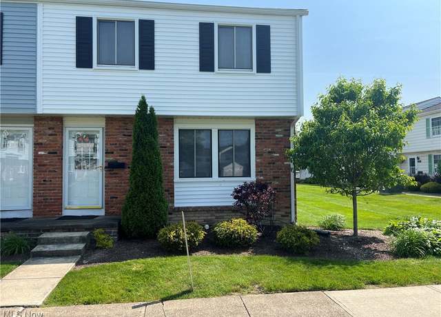 Property at 7426 Duke Ct, Mentor, OH 44060, 2 beds, 1.5 baths