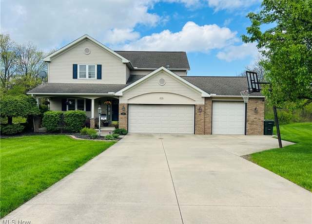 Property at 182 Filly Ln, Northfield, OH 44067, 5 beds, 4 baths