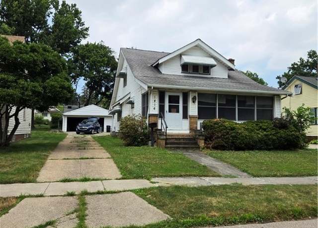 Property at 1816 Cook Ave, Cleveland, OH 44109, 5 beds, 2.5 baths