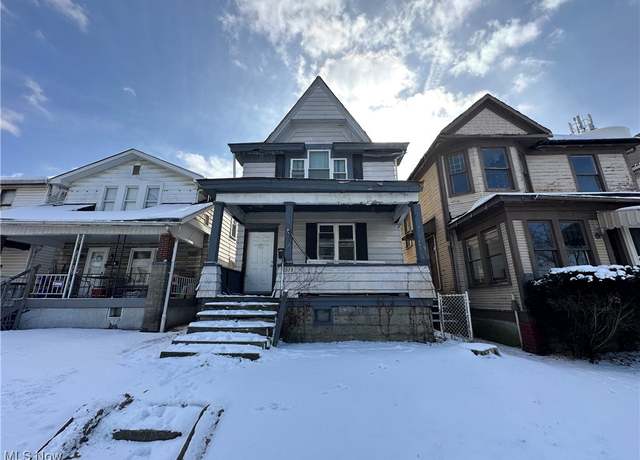 Property at 1318 Pennsylvania Ave, Steubenville, OH 43952, 3 beds, 1 bath