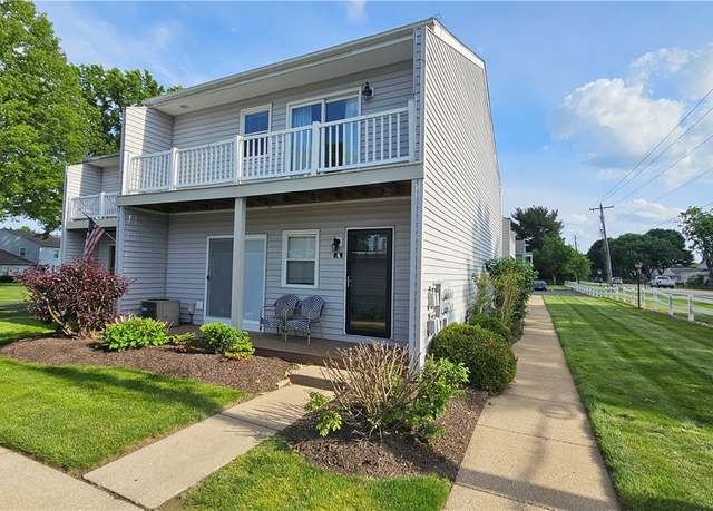 Property at 3970 Royal Liverpool Dr Unit A, Uniontown, OH 44685, 2 beds, 1 bath