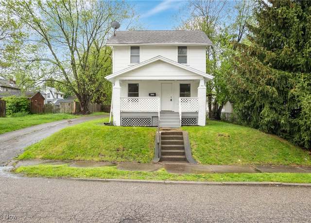 Property at 1210 17th St NE, Canton, OH 44705, 2 beds, 1 bath