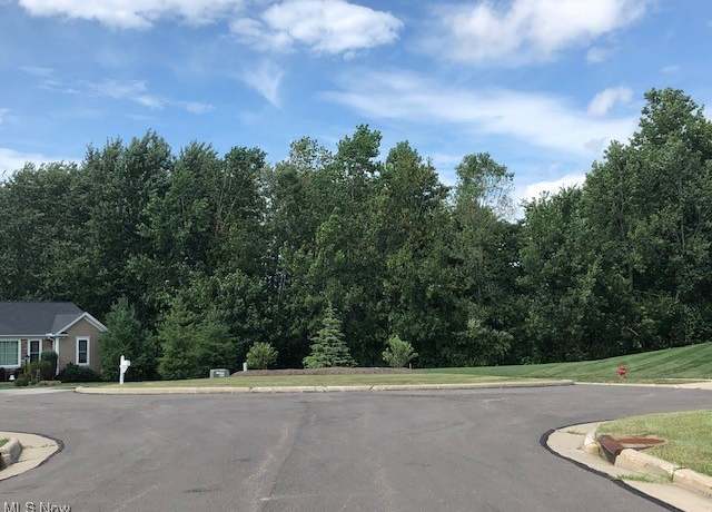 Property at 1612 Mids Ct, Streetsboro, OH 44241