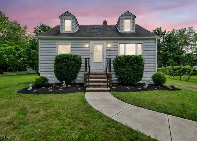 Property at 6753 Bunker Rd, North Royalton, OH 44133, 4 beds, 2 baths