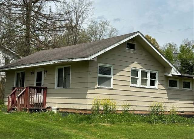 Property at 11717 Basswood Rd, Chardon, OH 44024, 2 beds, 1 bath