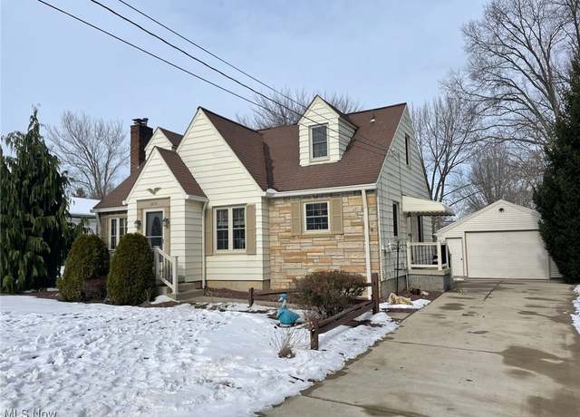 Property at 3636 Shields Rd, Canfield, OH 44406, 3 beds, 2 baths