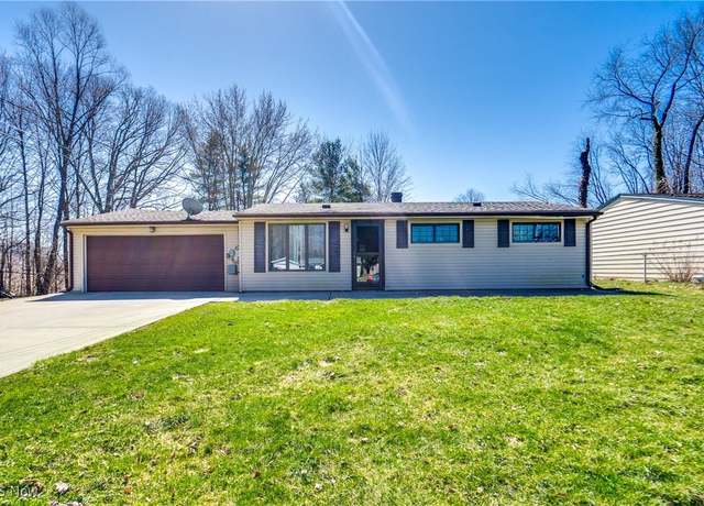 Property at 3054 Douglas St, Ravenna, OH 44266, 3 beds, 1 bath