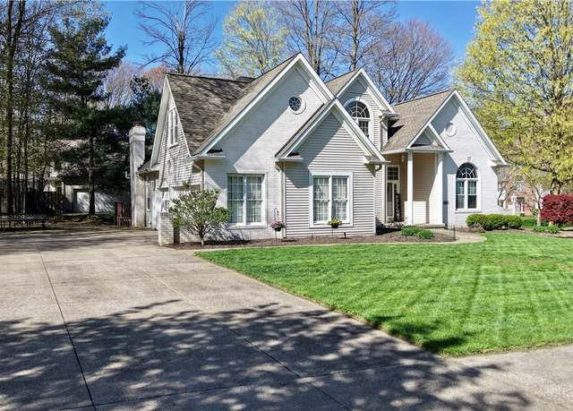Property at 2674 High Hampton Trl, Cuyahoga Falls, OH 44223, 5 beds, 2.5 baths
