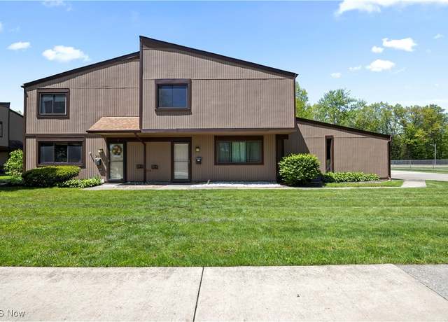 Property at 26674 Lake Of The Falls Blvd, Olmsted Falls, OH 44138, 3 beds, 1.5 baths