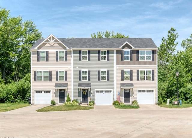 Property at 698 Pine Spring Dr, OH 44077, 3 beds, 2.5 baths