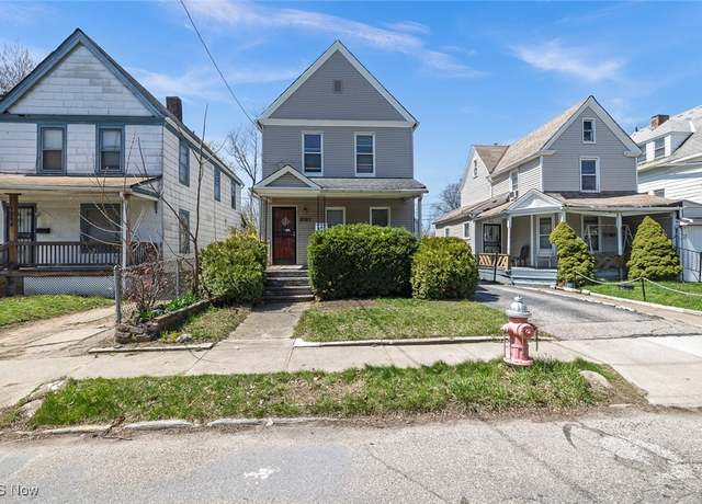 Property at 1260 E 113th St, Cleveland, OH 44108, 3 beds, 1.5 baths
