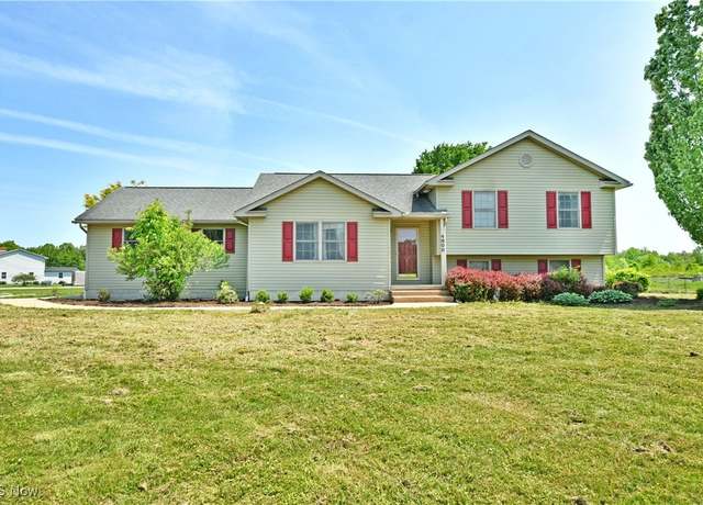 Property at 4800 Miller South Rd, Bristolville, OH 44402, 3 beds, 2 baths