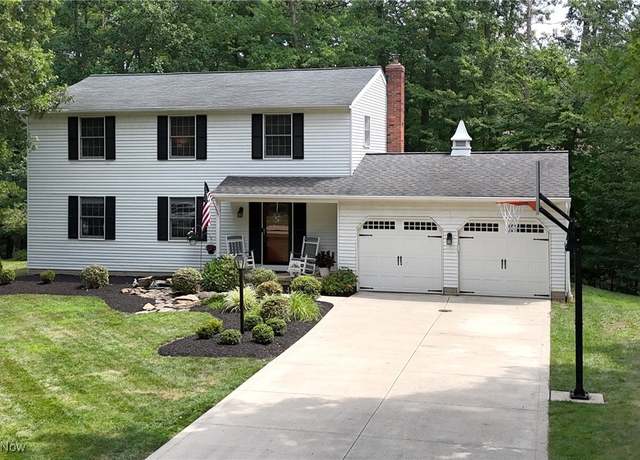 Property at 10211 Hickory Ridge Dr, Brecksville, OH 44141, 4 beds, 2.5 baths