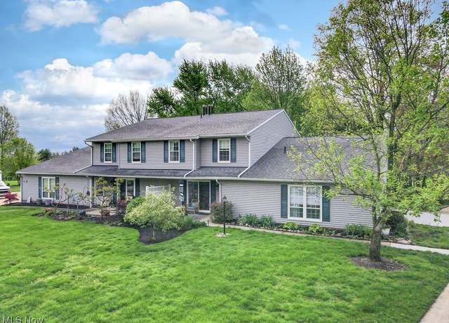 Property at 4913 Independence Cir Unit C, Stow, OH 44224, 3 beds, 2 baths