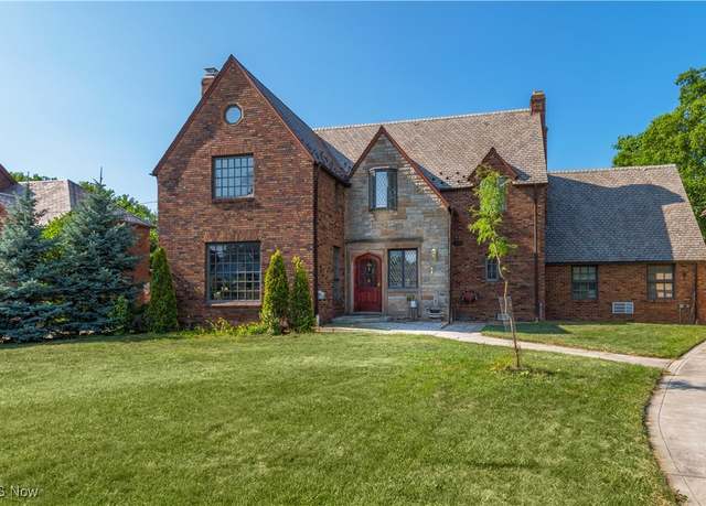 Property at 16936 Lake Ave, Lakewood, OH 44107, 4 beds, 4.5 baths