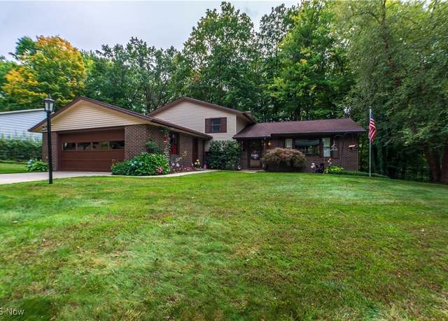 Property at 1425 Hickory Ln, Wooster, OH 44691, 4 beds, 2 baths