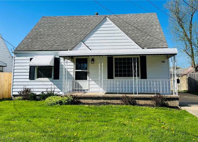 Property at 723 Roosevelt Ave, Cuyahoga Falls, OH 44221, 3 beds, 2 baths