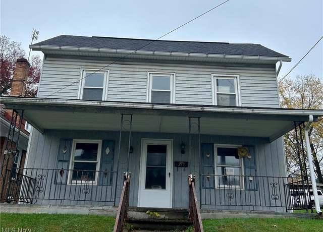 Property at 219 N Main St, Roseville, OH 43777, 2 beds, 1.5 baths