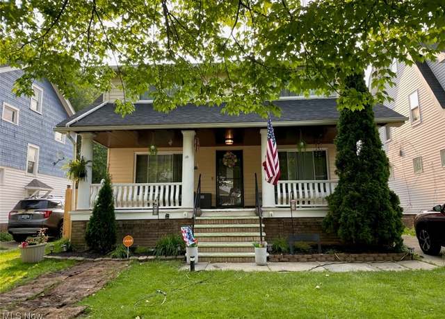 Property at 3729 W 133rd St, Cleveland, OH 44111, 4 beds, 2 baths