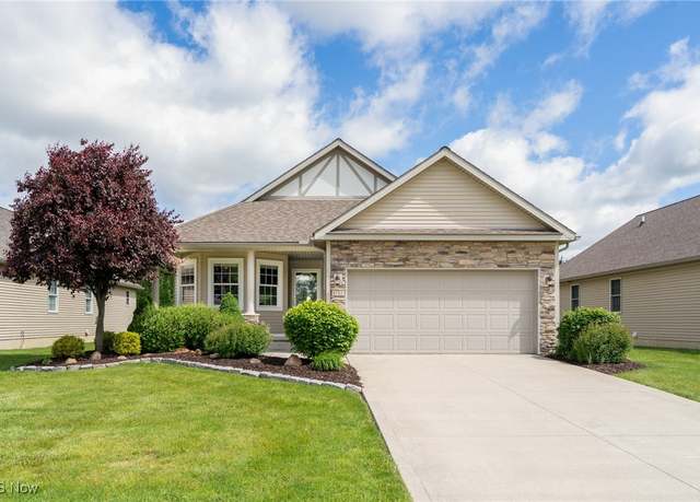 Property at 1147 Hunting Holw, Grafton, OH 44044, 3 beds, 2 baths