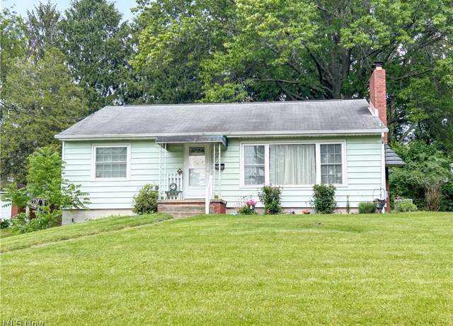 Property at 7427 Westview, Boardman, OH 44512, 3 beds, 1.5 baths
