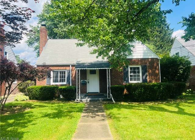 Property at 2016 Spring Ave NE, Canton, OH 44714, 3 beds, 2 baths