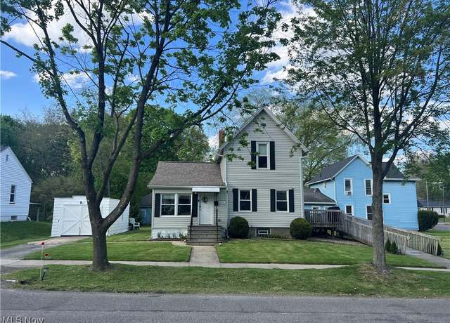 Property at 409 W Grant St, Kent, OH 44240, 3 beds, 1 bath