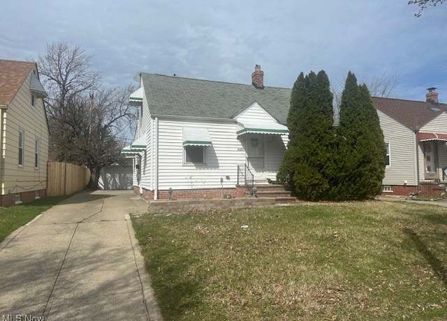 Property at 20201 Morris Ave, Euclid, OH 44123, 4 beds, 2 baths
