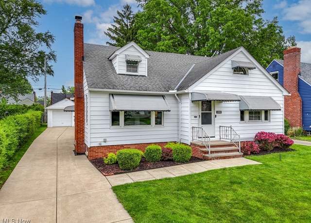 Property at 16080 Glenridge Ave, Middleburg Heights, OH 44130, 3 beds, 2 baths