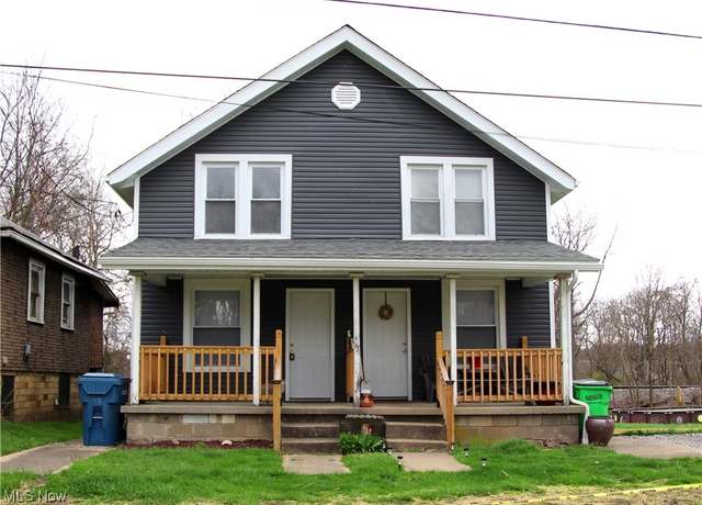 Property at 1024 Cleveland St SW, Massillon, OH 44647, 6 beds, 2 baths