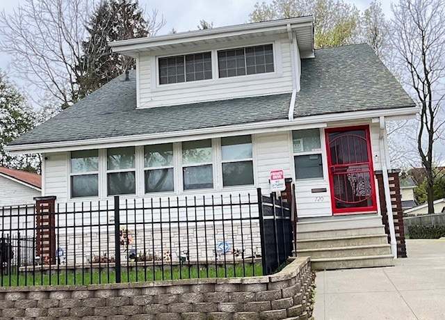 Property at 720 E Crosier St, Akron, OH 44306, 3 beds, 1.5 baths