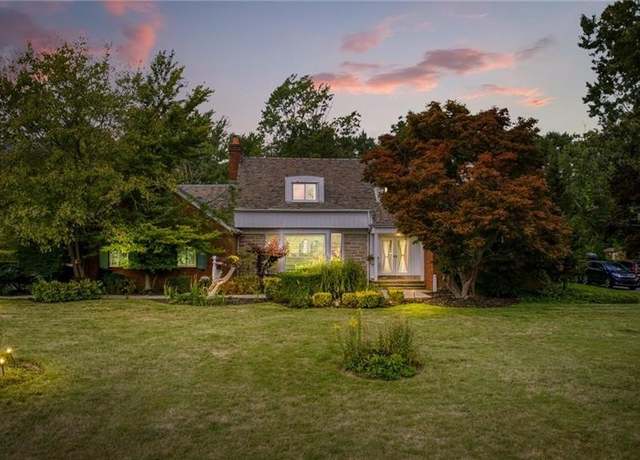 Property at 28049 Gates Mills Blvd, Pepper Pike, OH 44124, 4 beds, 3.5 baths