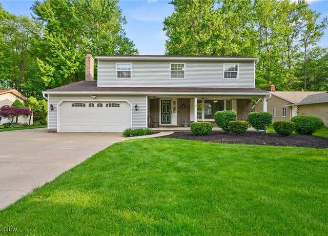 Property at 27539 Linwood Cir, North Olmsted, OH 44070, 6 beds, 3 baths