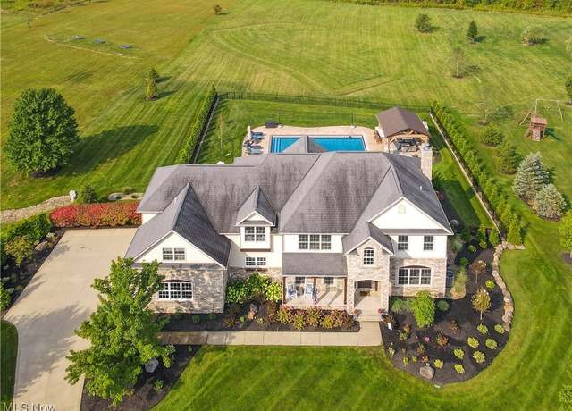 Property at 18570 Amber Trl, Chagrin Falls, OH 44023, 4 beds, 5 baths