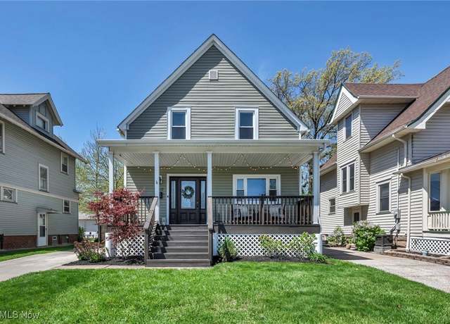 Property at 1250 Saint Charles Ave, Lakewood, OH 44107, 3 beds, 2.5 baths