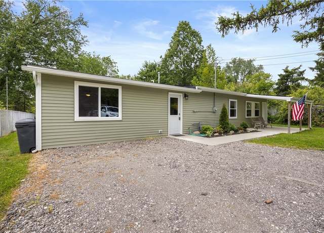 Property at 12364 Avalon Dr, Grafton, OH 44044, 3 beds, 2 baths