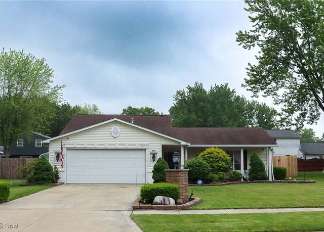 Property at 4817 Edgewood Dr, Lorain, OH 44053, 4 beds, 2 baths