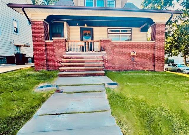 Property at 4346 W 48th St, Cleveland, OH 44144, 3 beds, 3 baths