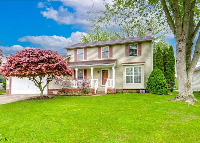 Property at 2244 Canterbury Cir, Akron, OH 44319, 3 beds, 2.5 baths