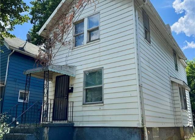Property at 918 Bye St, Akron, OH 44320, 3 beds, 1 bath
