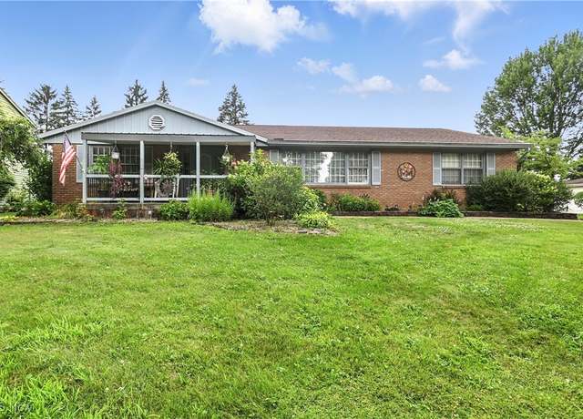Property at 136 Elmridge Rd, Mansfield, OH 44907, 2 beds, 3 baths