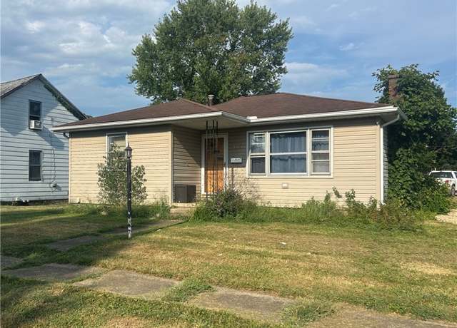 Property at 465 Spaulding Ave, Newcomerstown, OH 43832, 3 beds, 2 baths
