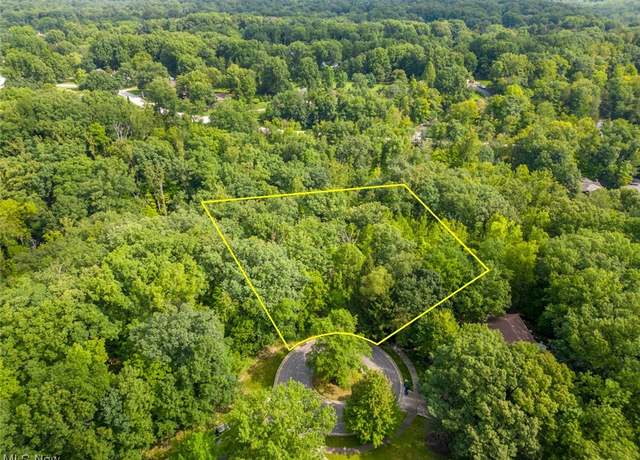 Property at 10585 Whitewood Rd, Brecksville, OH 44141